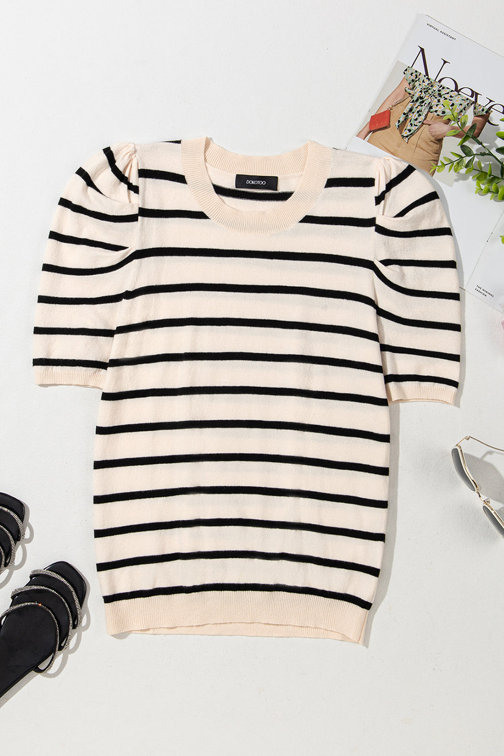 White Stripe Ribbed Trim Round Neck Bubble Sleeve Knitted Top