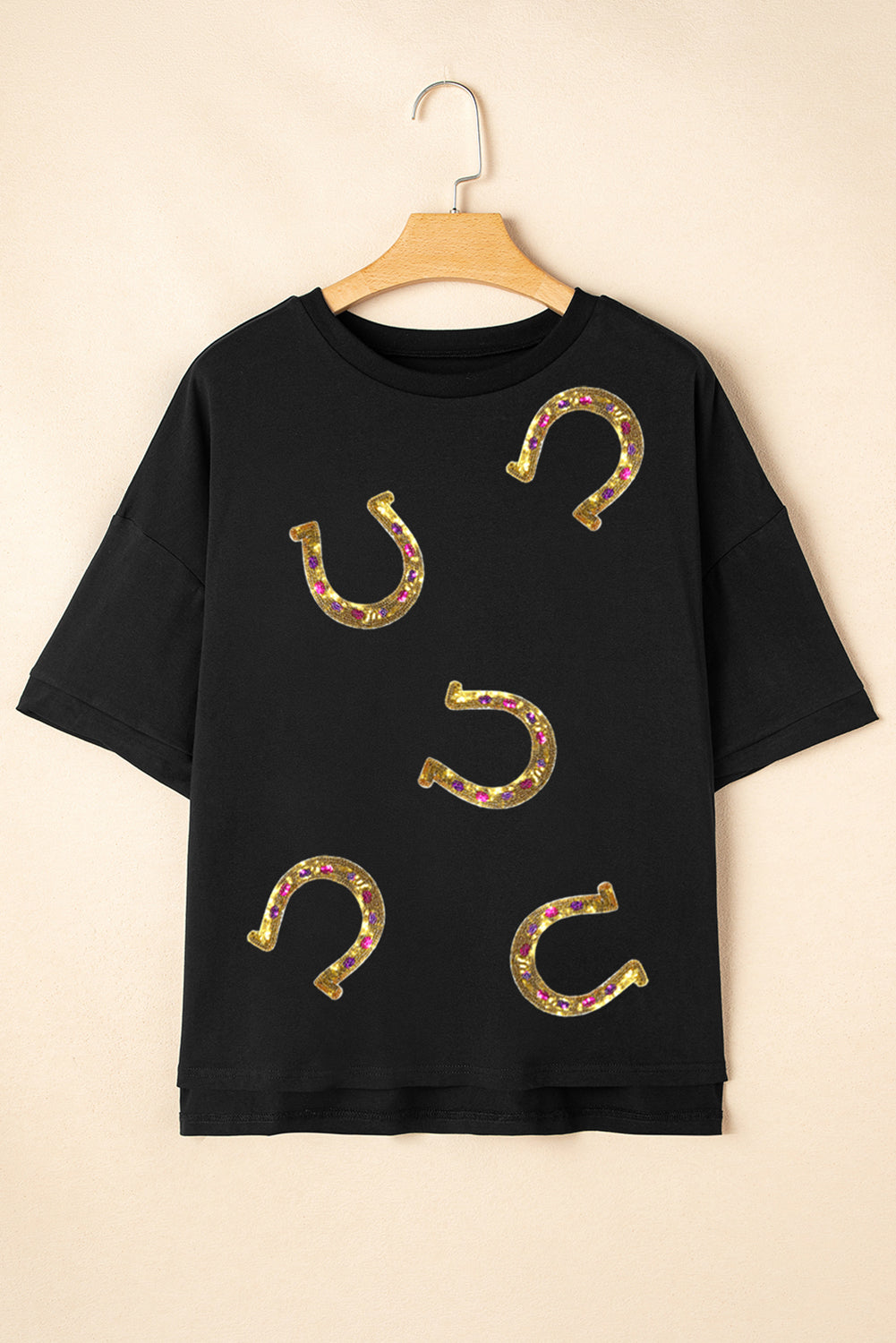 Black Western Shiny Horseshoes Pattern High Low Hem Casual T Shirt